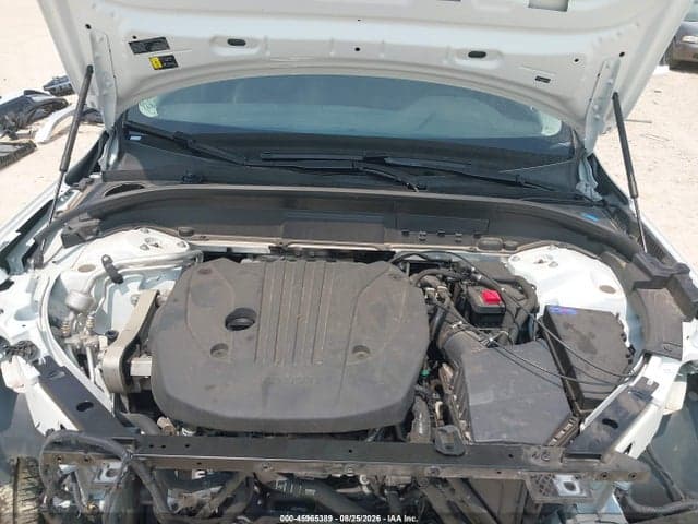 2025 VOLVO XC60 B5 CORE 10