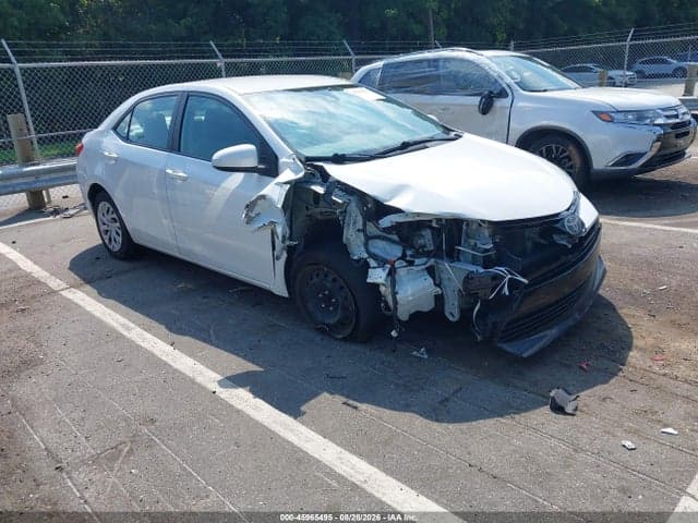 2018 TOYOTA COROLLA LE 1