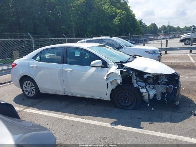 2018 TOYOTA COROLLA LE 13