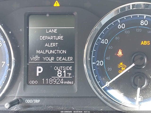 2018 TOYOTA COROLLA LE 15