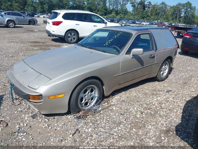 1985 PORSCHE 944 2