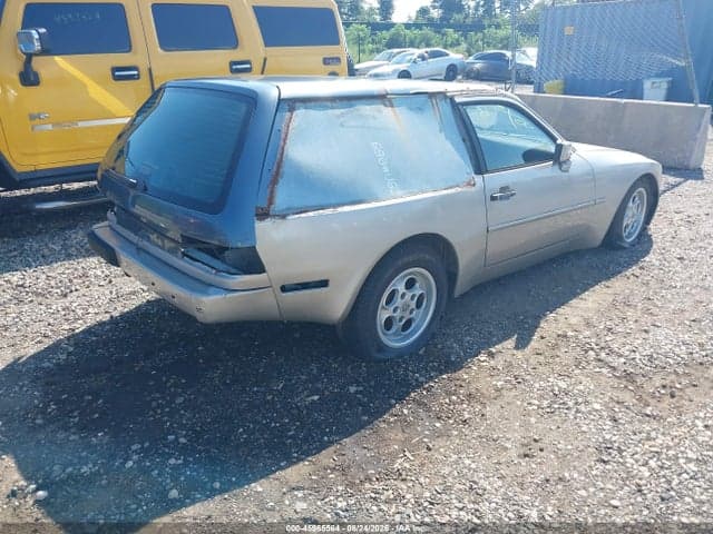 1985 PORSCHE 944 4