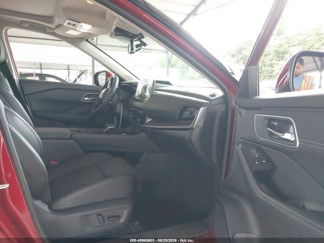 2026 NISSAN ROGUE PLATINUM 5