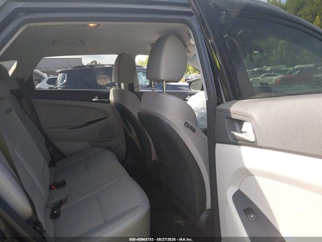 2019 HYUNDAI TUCSON VALUE 8
