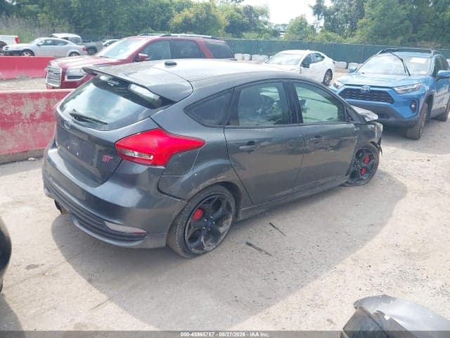 2017 FORD FOCUS ST 4