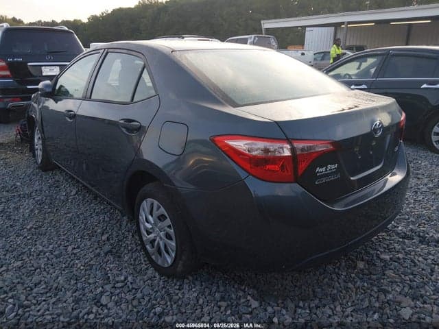 2018 TOYOTA COROLLA LE 3
