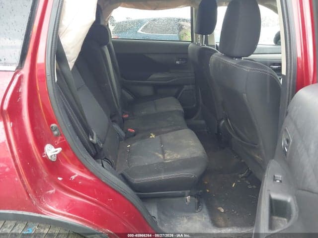 2018 MITSUBISHI OUTLANDER SE 8