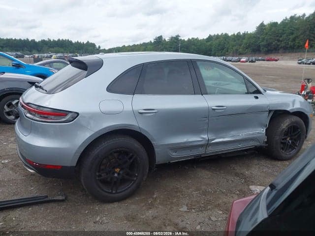 2020 PORSCHE MACAN 12
