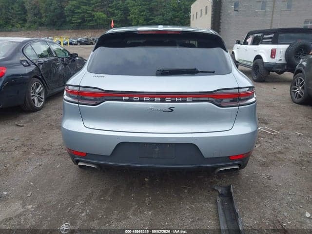2020 PORSCHE MACAN 15