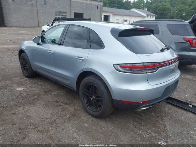 2020 PORSCHE MACAN 3