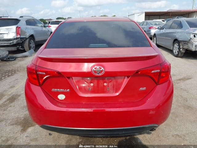 2018 TOYOTA COROLLA SE 17