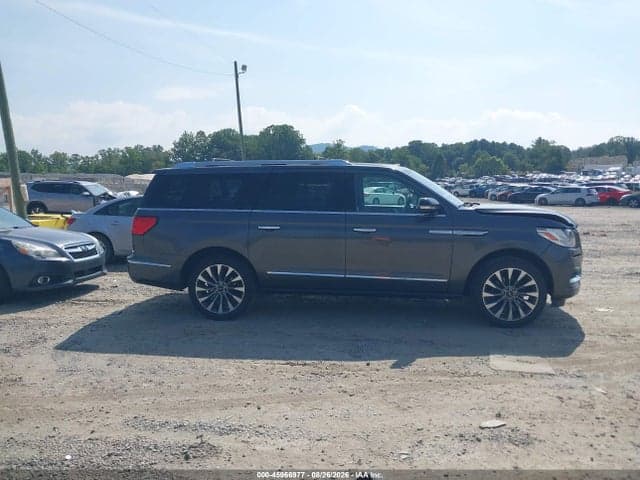 2018 LINCOLN NAVIGATOR L SELECT 13