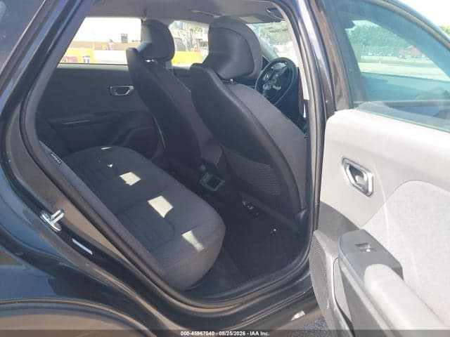 2025 KIA K4 EX 8