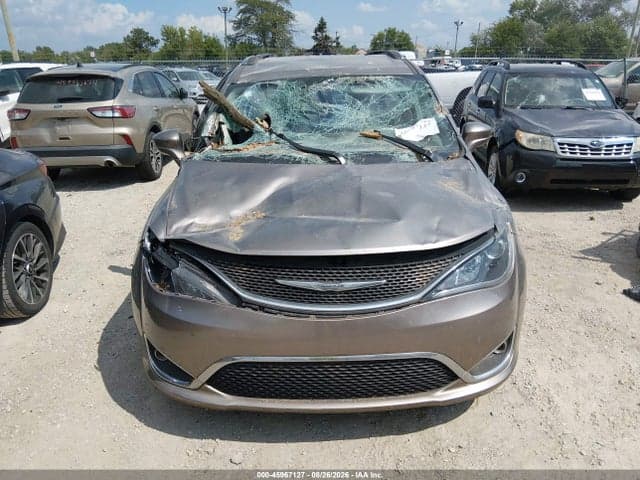 2017 CHRYSLER PACIFICA TOURING-L PLUS 12