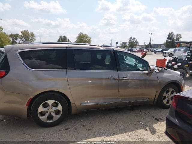 2017 CHRYSLER PACIFICA TOURING-L PLUS 13