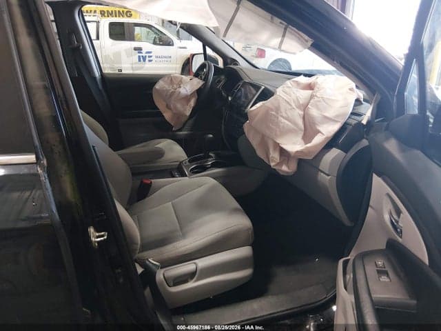 2017 HONDA PILOT EX 5