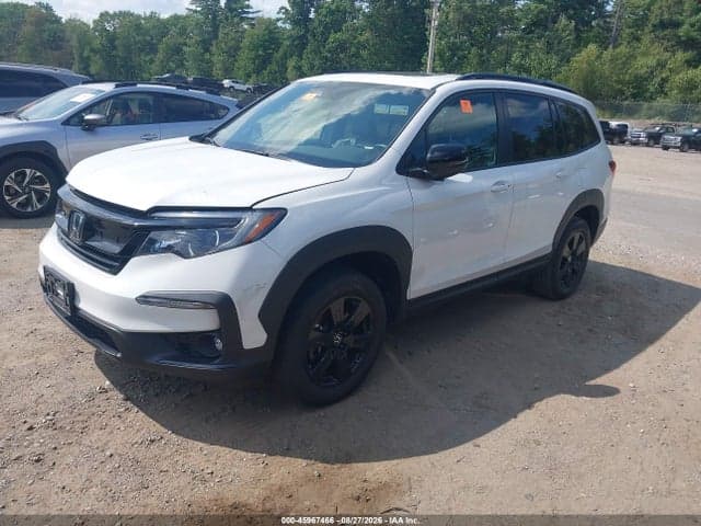 2022 HONDA PILOT AWD TRAILSPORT 2