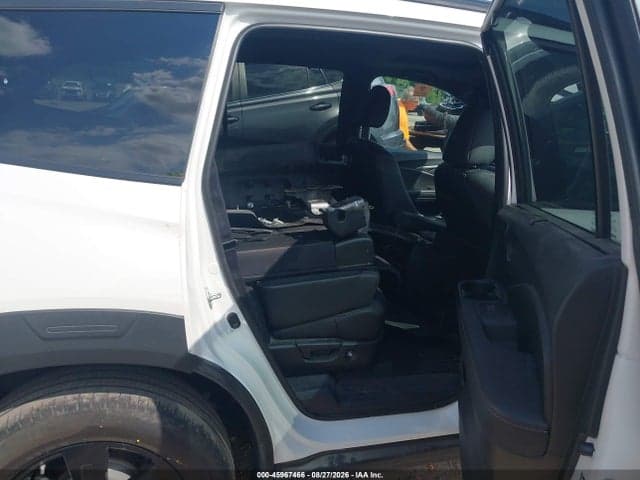2022 HONDA PILOT AWD TRAILSPORT 8