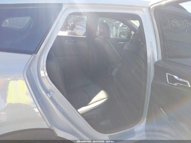 2024 KIA SPORTAGE X-LINE 8
