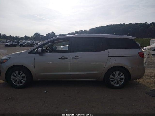 2017 KIA SEDONA LX 15