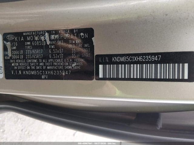 2017 KIA SEDONA LX 9