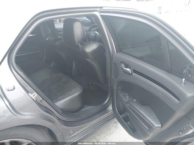 2017 CHRYSLER 300 300S 8