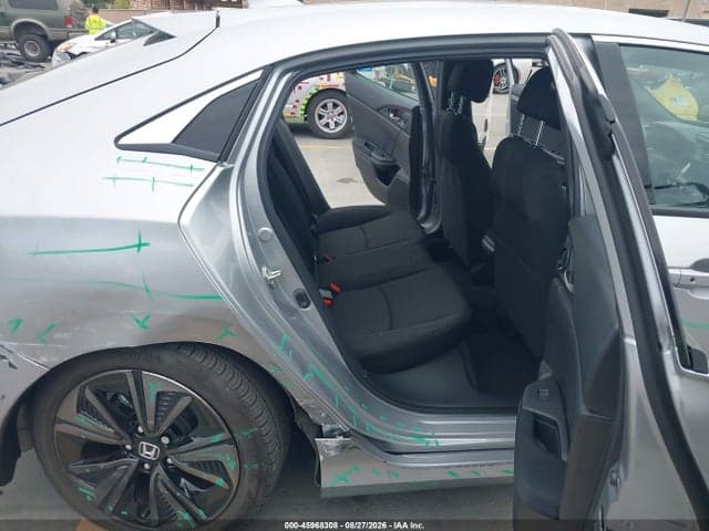 2018 HONDA CIVIC EX 8