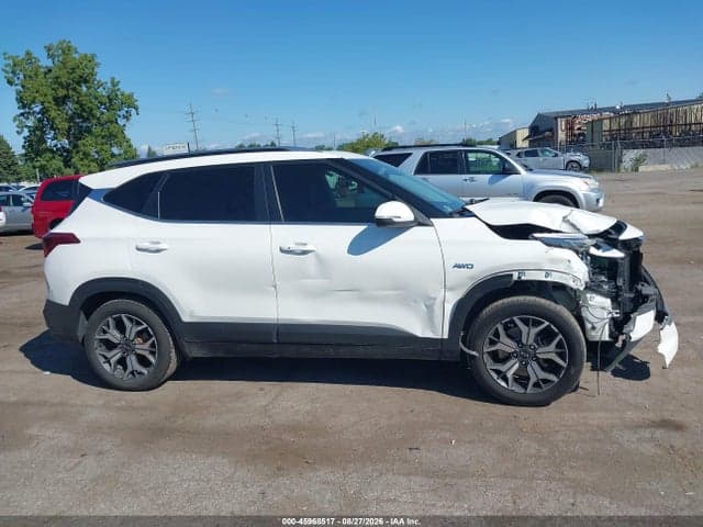 2021 KIA SELTOS EX 13