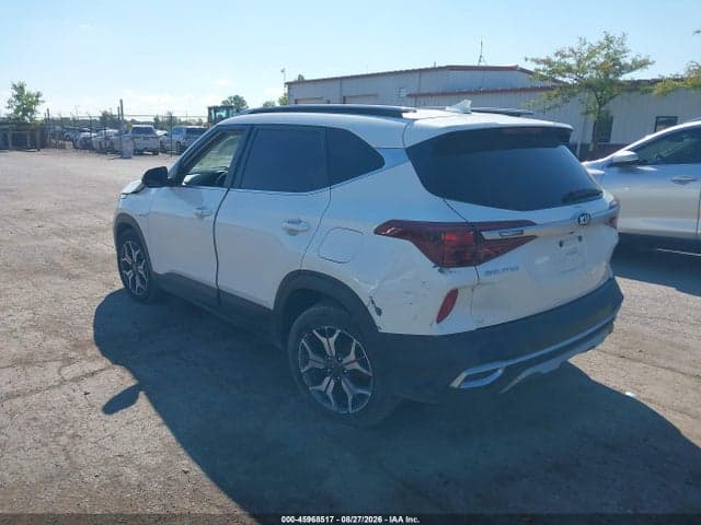 2021 KIA SELTOS EX 3