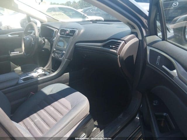 2017 FORD FUSION SE 5