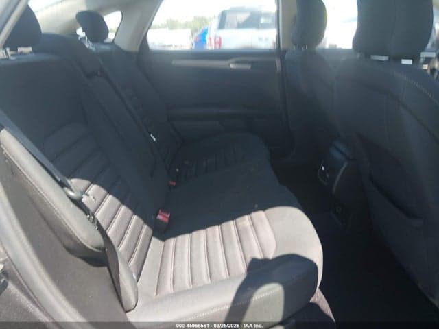 2017 FORD FUSION SE 8
