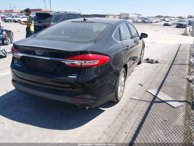 2017 FORD FUSION SE 4