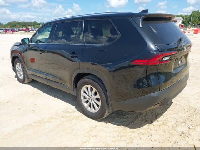 2026 TOYOTA GRAND HIGHLANDER XLE 3