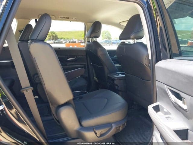 2026 TOYOTA GRAND HIGHLANDER XLE 8