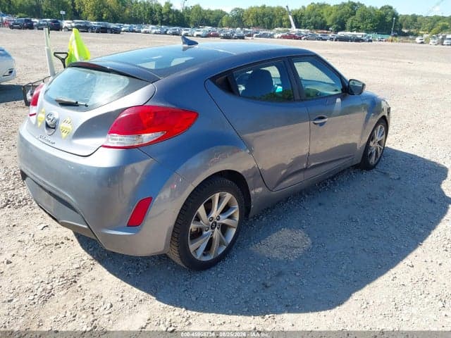 2017 HYUNDAI VELOSTER 4