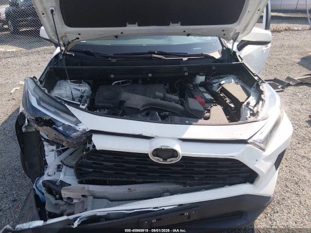2022 TOYOTA RAV4 XLE 10