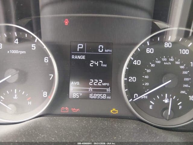2017 HYUNDAI ELANTRA SE 7