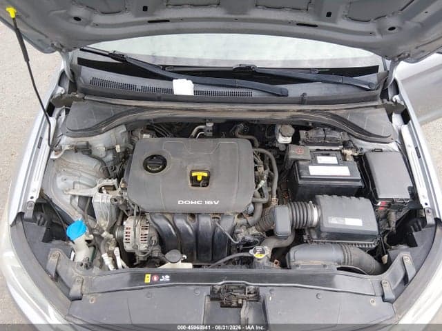 2017 HYUNDAI ELANTRA SE 10