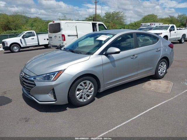 2020 HYUNDAI ELANTRA SE 2