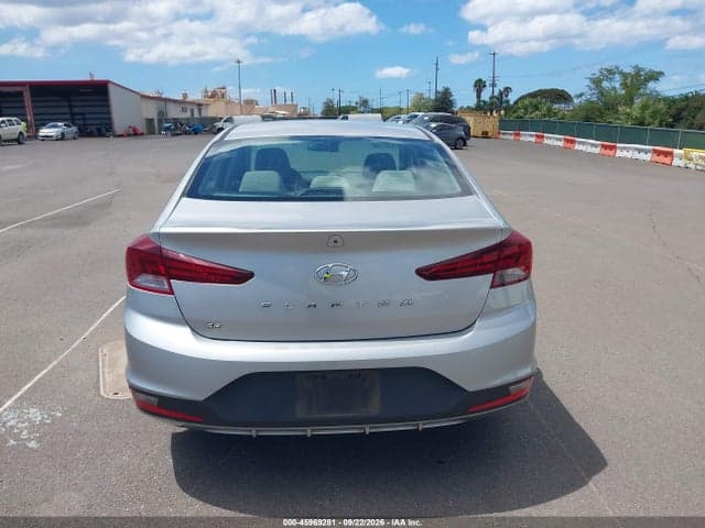 2020 HYUNDAI ELANTRA SE 20
