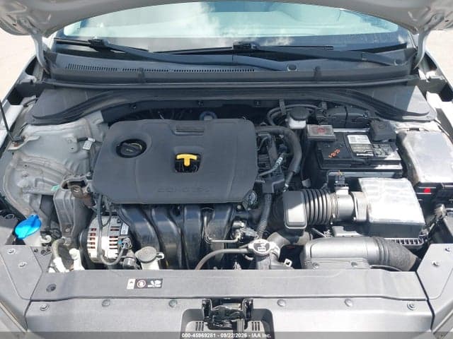 2020 HYUNDAI ELANTRA SE 10