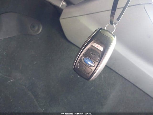 2024 SUBARU CROSSTREK PREMIUM 11