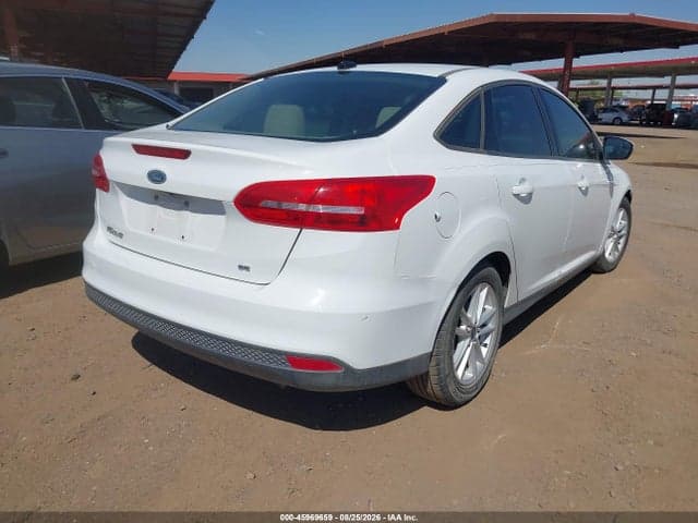2017 FORD FOCUS SE 4