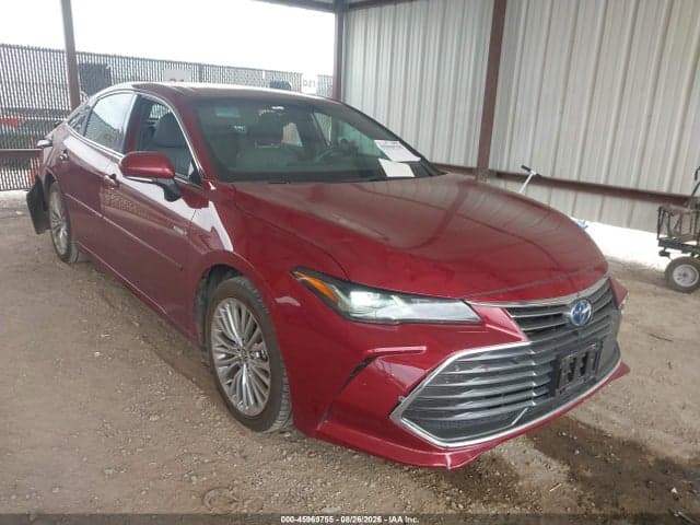 2020 TOYOTA AVALON LIMITED 1