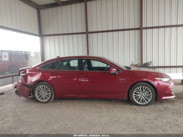2020 TOYOTA AVALON LIMITED 13