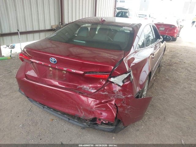 2020 TOYOTA AVALON LIMITED 4