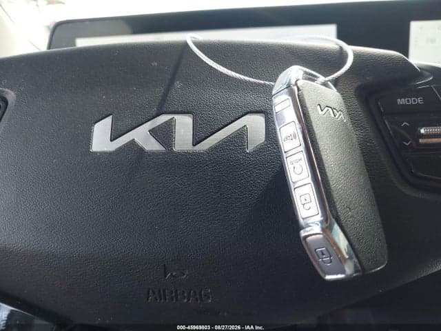 2024 KIA EV6 LIGHT 11