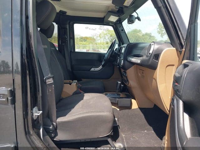 2017 JEEP WRANGLER UNLIMITED SAHARA 4X4 5