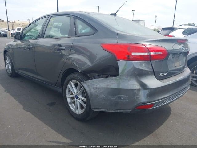 2017 FORD FOCUS SE 3