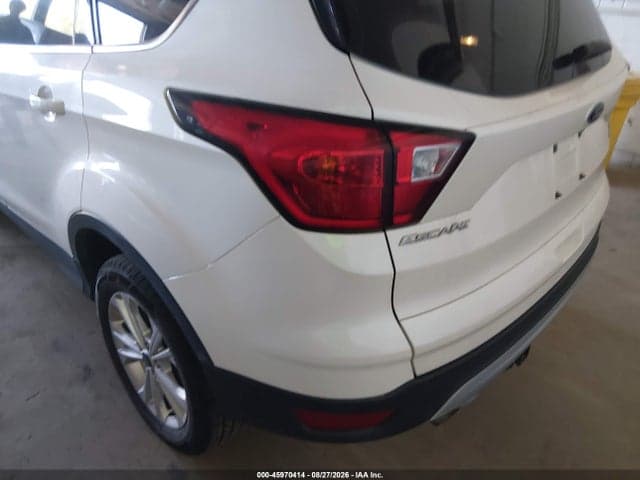 2019 FORD ESCAPE SE 6